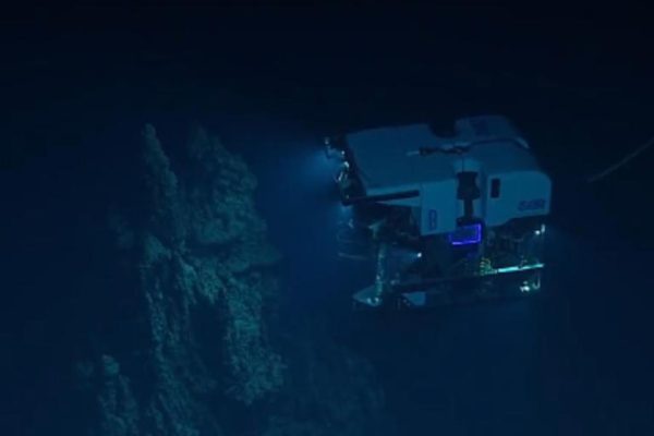 Unveiling the Secrets of the Mariana Trench, Earth’s Final Frontier