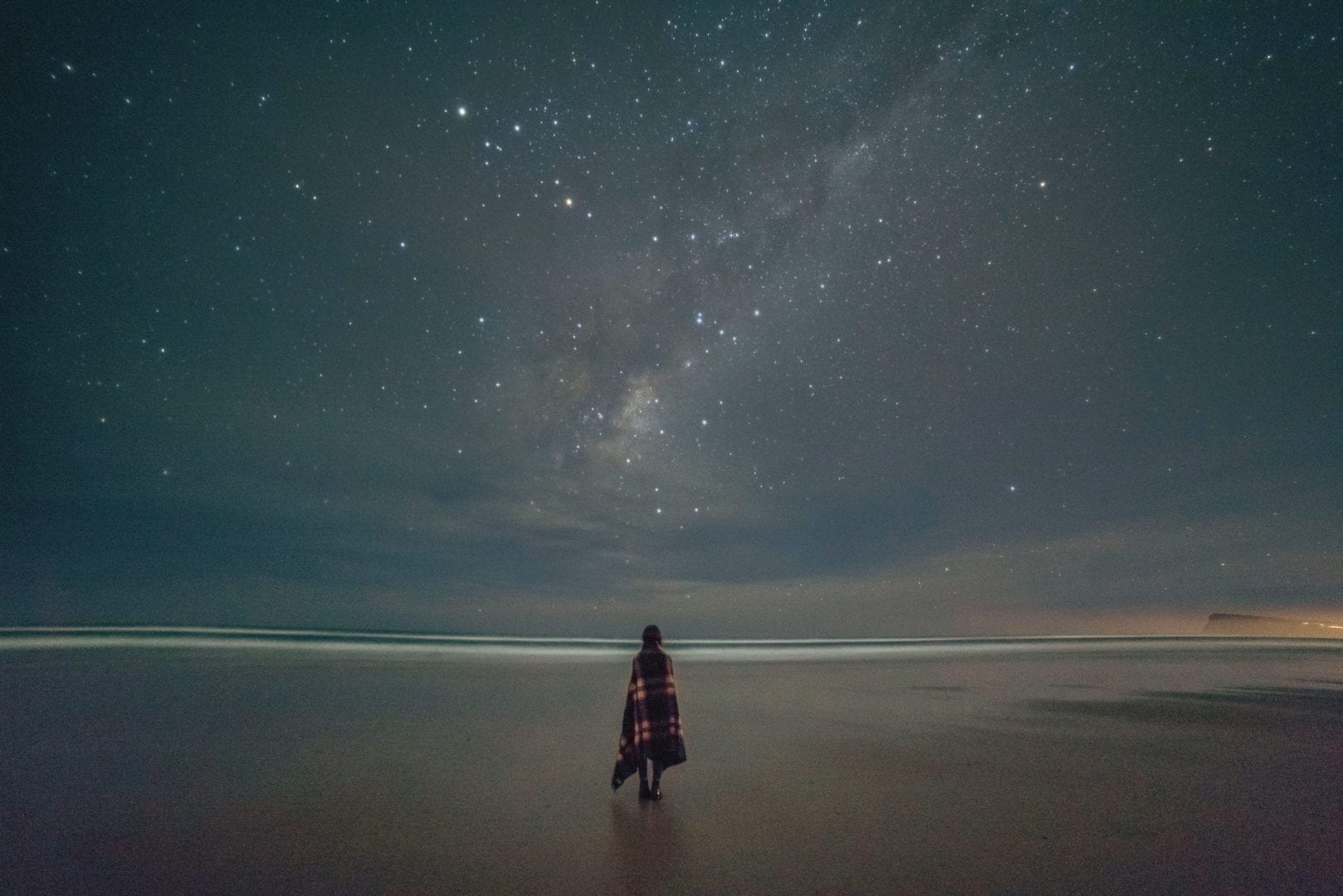 Navigating the Night: How Moon-Powered Navigation is Revolutionizing Wilderness Survival